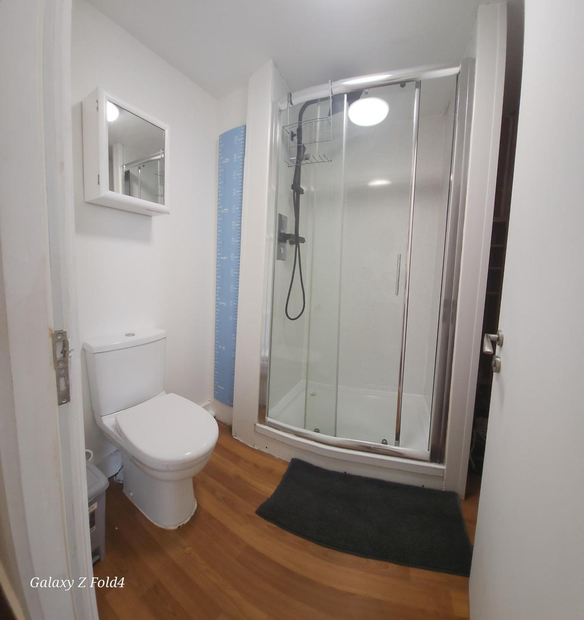 Flat 2 Douglas Head Road Екстериор снимка
