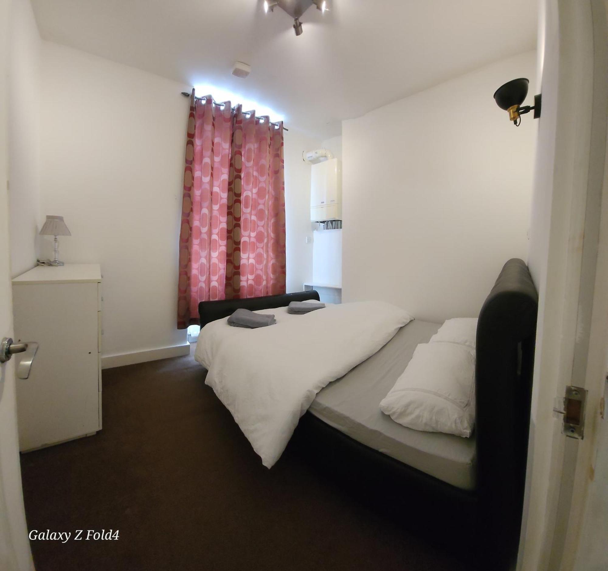Flat 2 Douglas Head Road Екстериор снимка